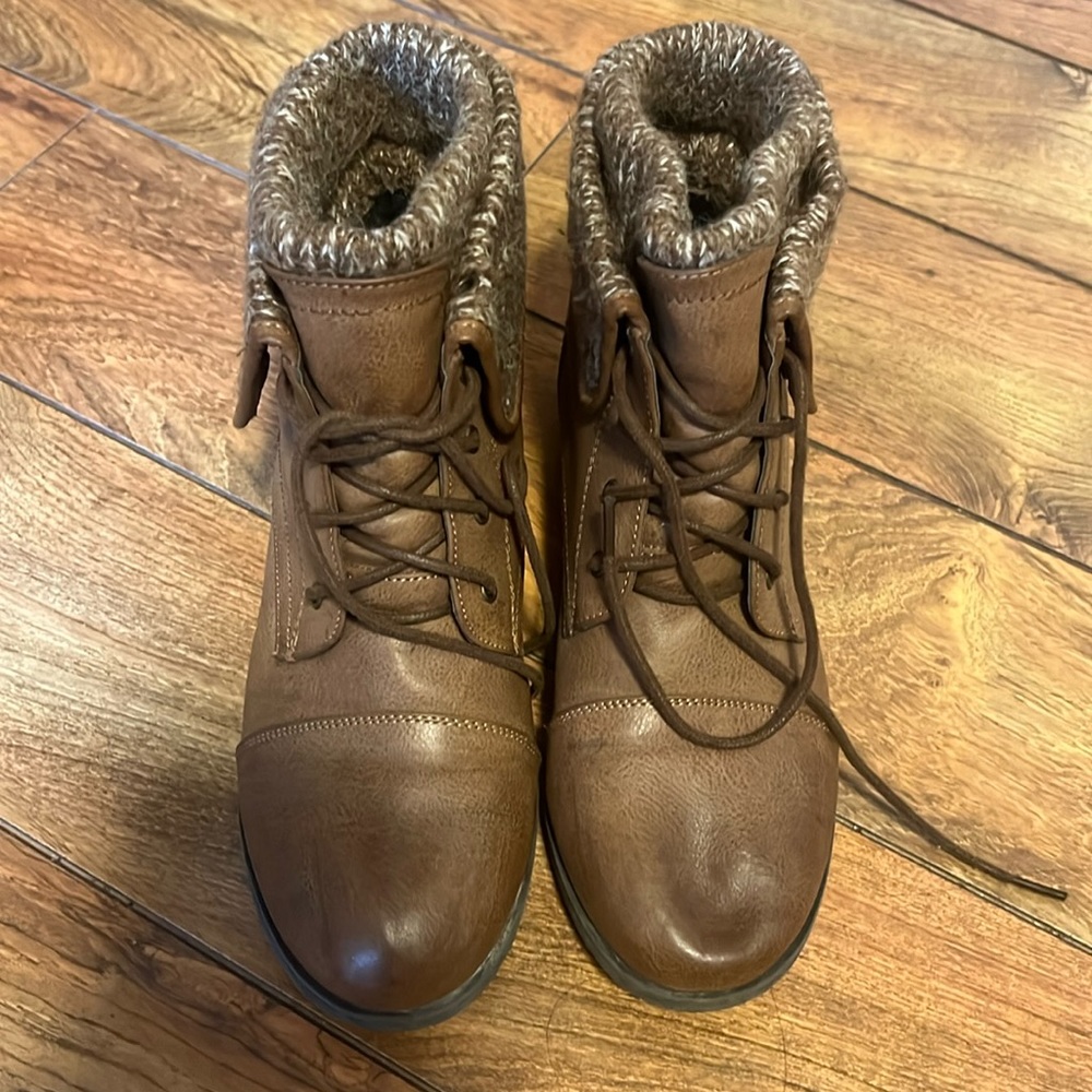 Boots!